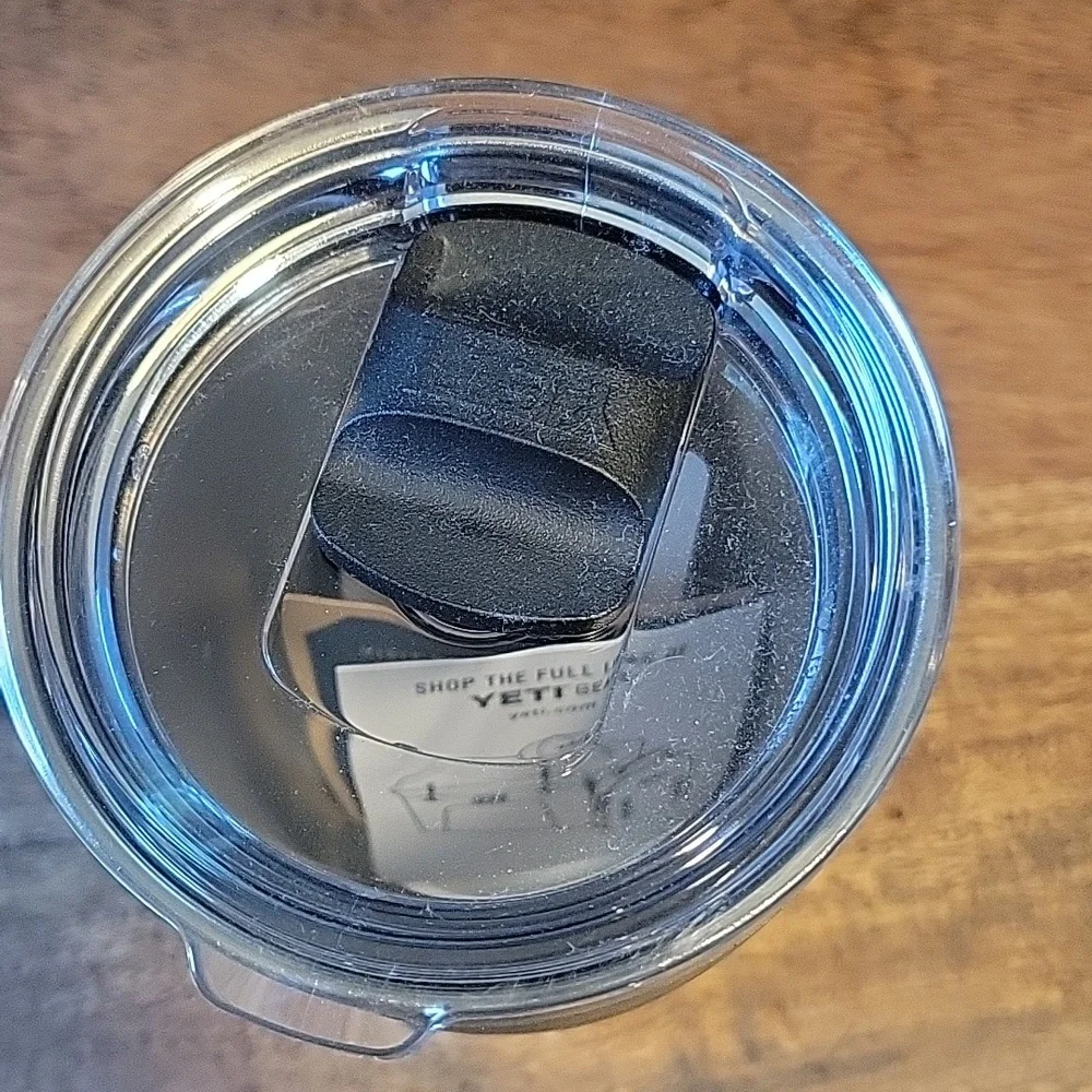 Yeti Rambler 20 oz Tumbler With Magslider Lid
